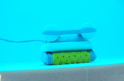 Robot - robottino per pulire la piscina